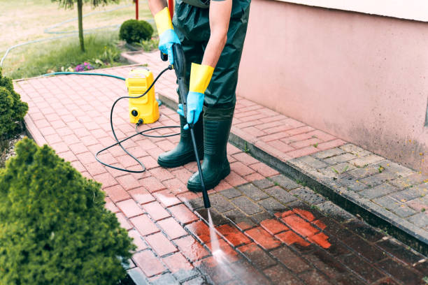 Best Parking Lot and Garage Cleaning  in Cameron, MO